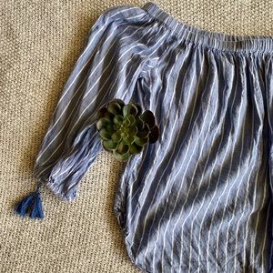 Old Navy Shoulder Top